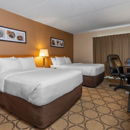 Comfort Inn Pickering Eksteriør bilde