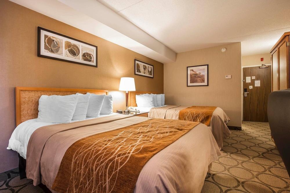Comfort Inn Pickering Eksteriør bilde
