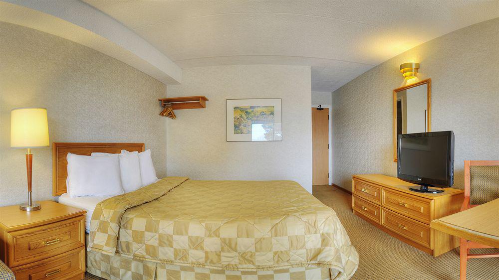 Comfort Inn Pickering Eksteriør bilde
